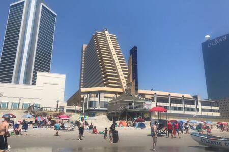 2Br 3Ba Ocean Front Condo On The Boardwalk Cozysuites 大西洋城 外观 照片